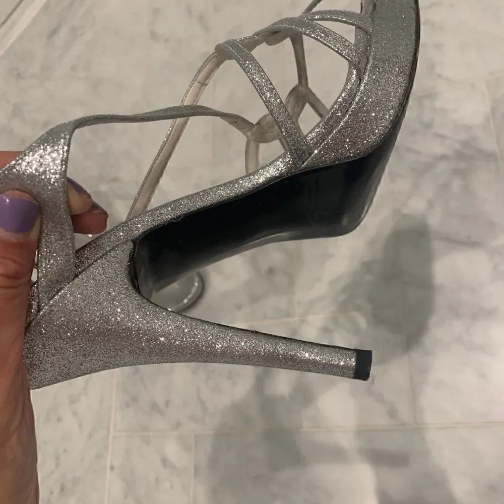 STUART WEITZMAN🤍Silver glitter platform slingback